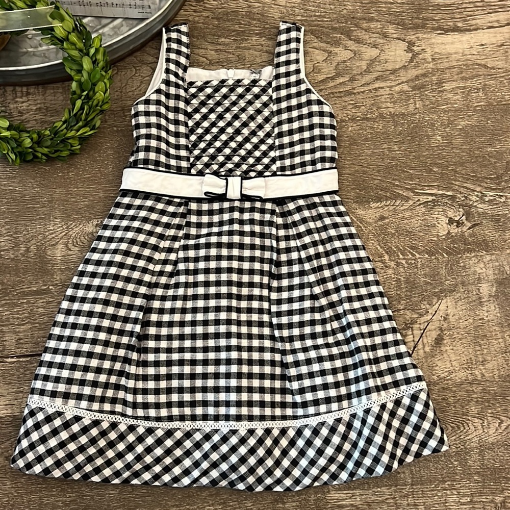 🍭3 for $25🍭 Plaid dress size 5